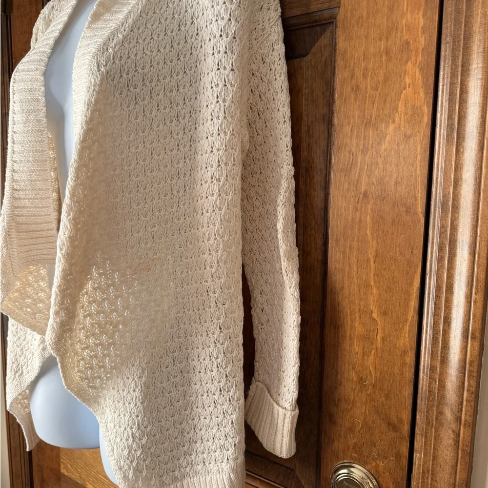 LOFT Cream Open-Front Sweater Medium